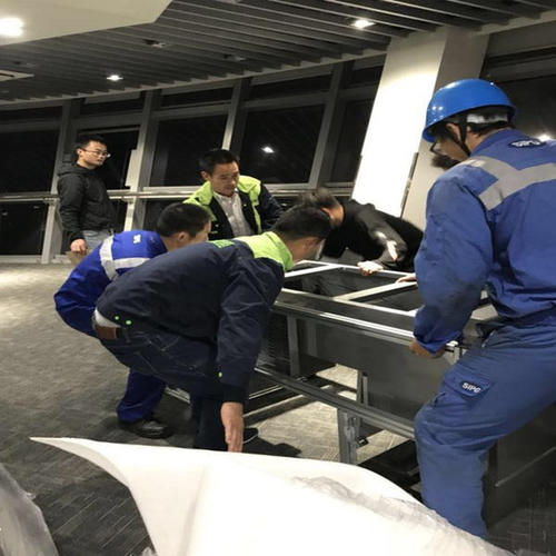 搬家现场